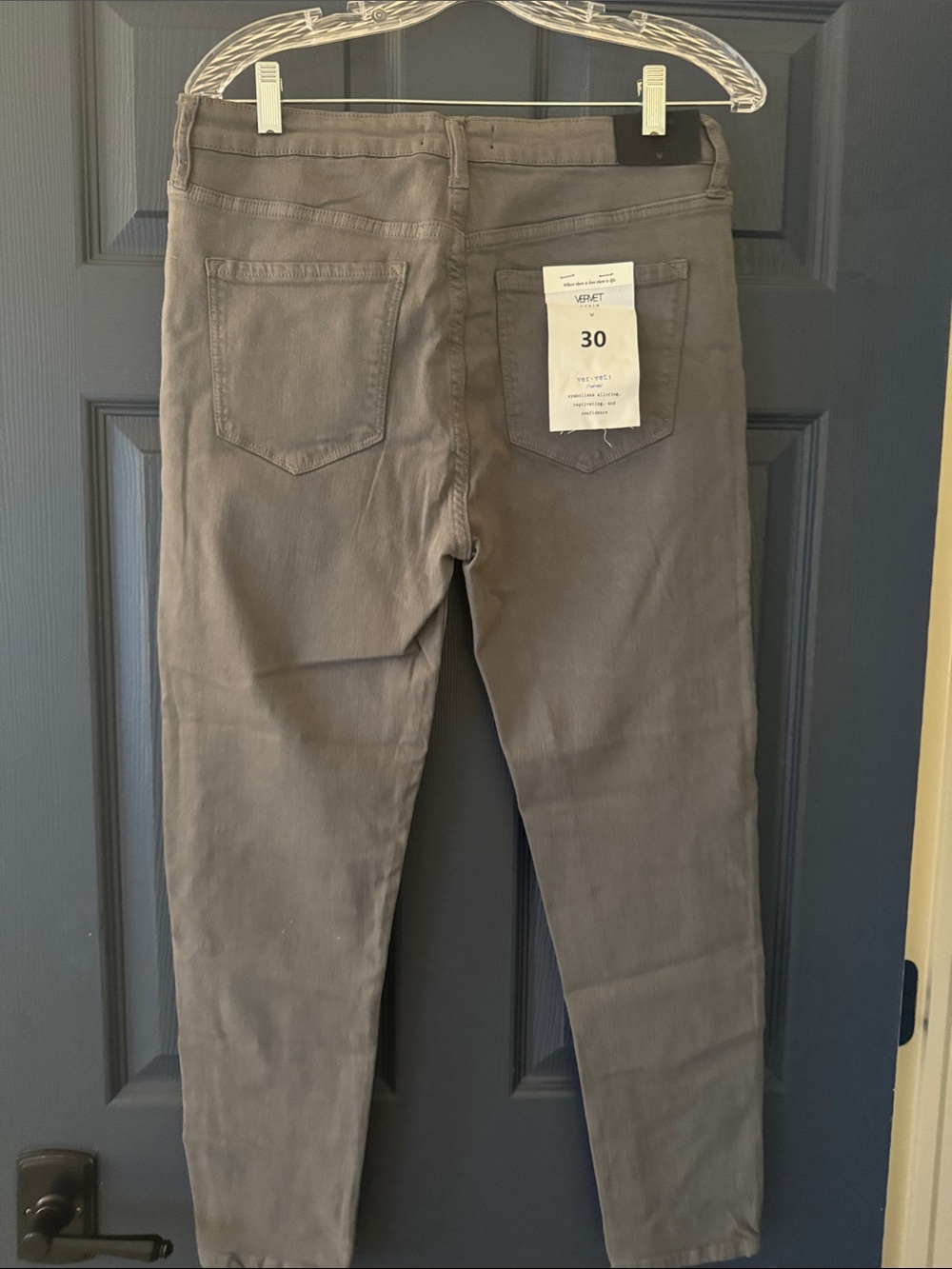 Leith Slim Straight Pants in Taupe - Picture 4 of 6